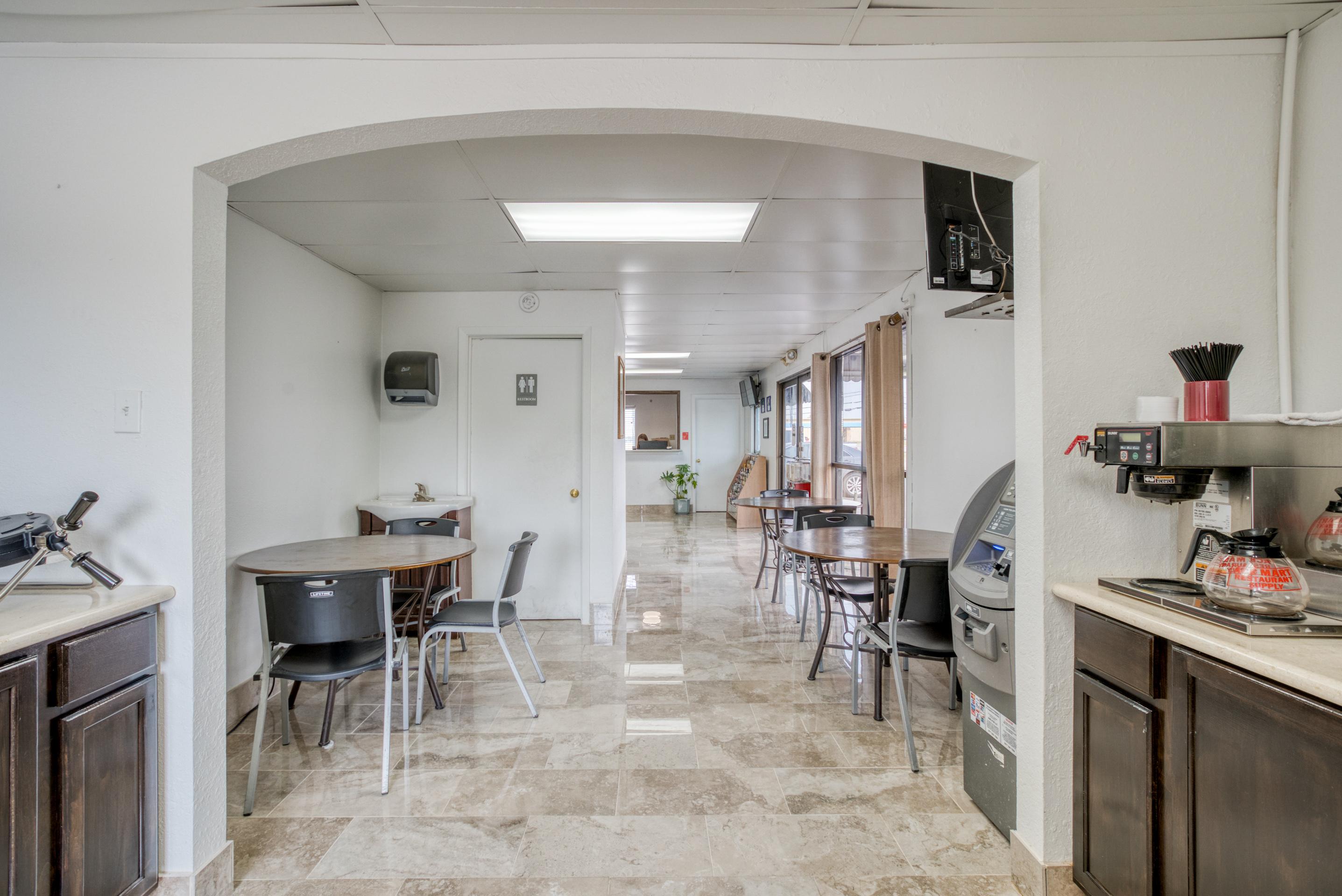 Oyo Hotel San Antonio Lackland Air Force Base West ภายนอก รูปภาพ