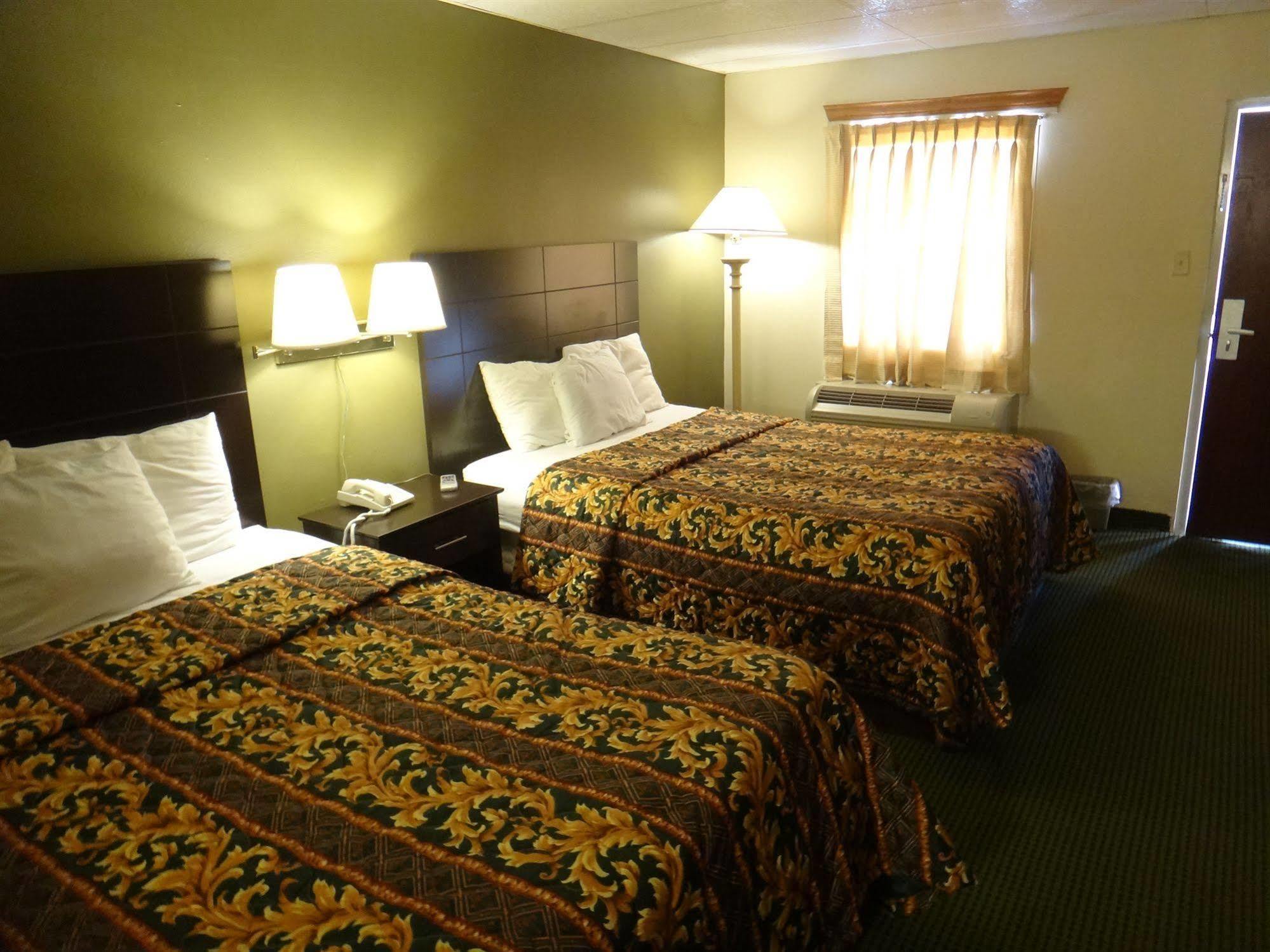 Oyo Hotel San Antonio Lackland Air Force Base West ภายนอก รูปภาพ